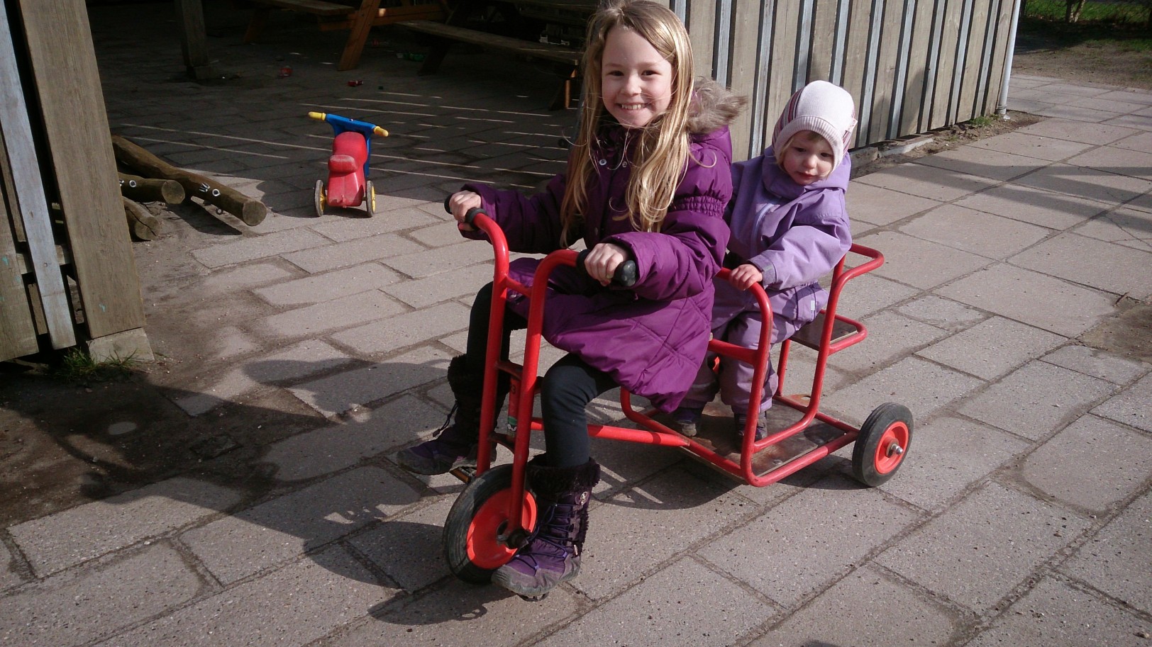 Liva showing true bike skills